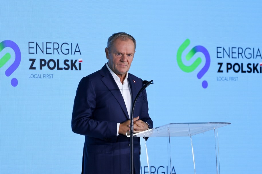 Premier Donald Tusk podczas wystąpienia na konferencji "Energia z Polski - Local First" /Albert Zawada /PAP