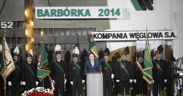 Premier Ewa Kopacz w kopalni Ziemowit. Fot. Dawid Chalimoniuk Agencja Gazeta /
