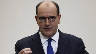 Premier Francji: Przeciwko Covid-19 zaszczepiono już milion osób