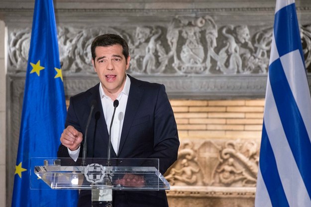 Premier Grecji Aleksis Cipras w przemówieniu do narodu po ogłoszeniu wyników referendum /ANDREA BONETTI/PRIME MINISTER OF GREECE PRESS OFFICE/HANDOUT /PAP/EPA