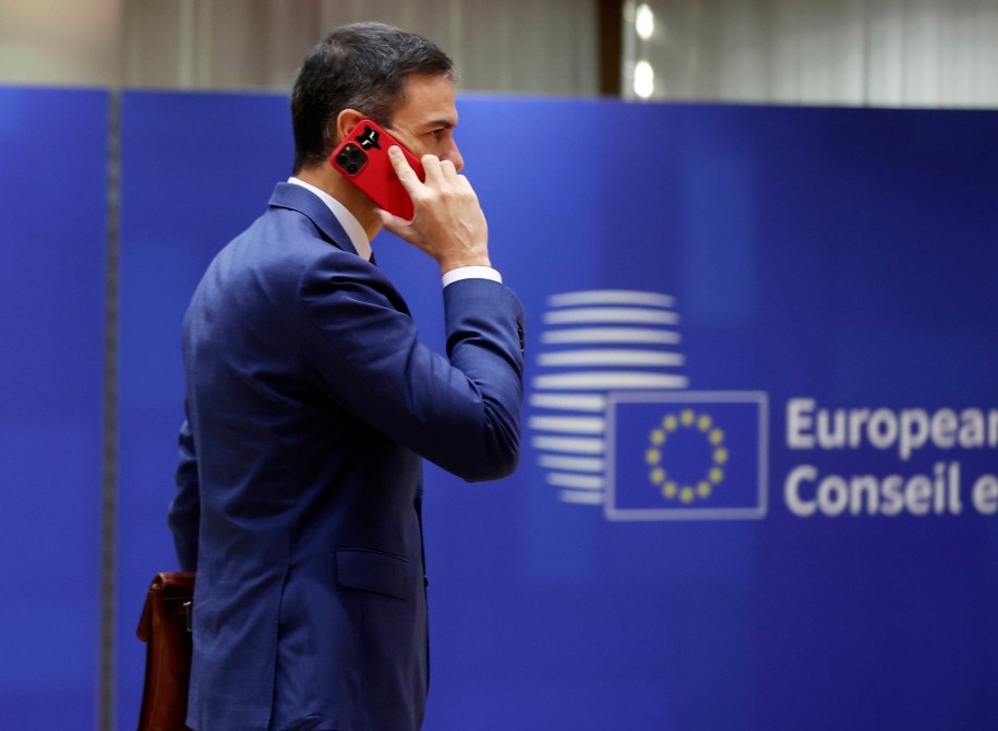 Premier Hiszpanii Pedro Sanchez /OLIVIER HOSLET /PAP/EPA