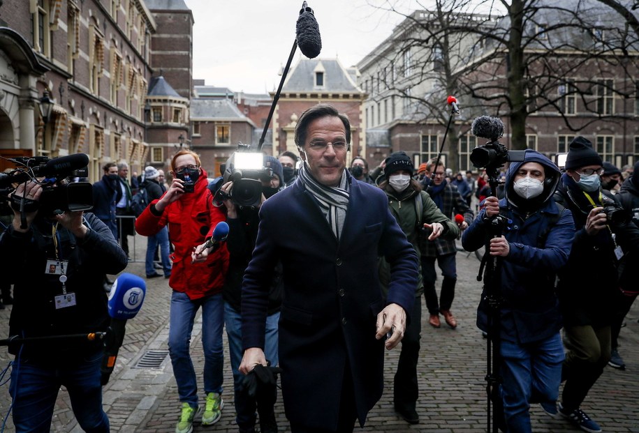 Premier Holandii Mark Rutte (na zdjęciu) podał swój rząd do dymisji / 	REMKO DE WAAL    /PAP/EPA