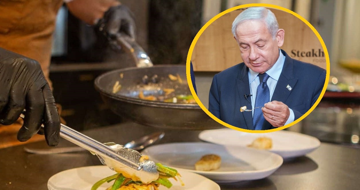 Premier Izraela Benjamin Netanjahu był zachwycony smakiem rybnego filetu z drukarki 3D / zdjęcie: Steakholder Foods /domena publiczna