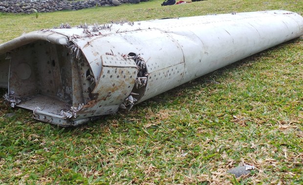 Premier Malezji potwierdza: Odnalezione szczątki to fragment zaginionego boeinga