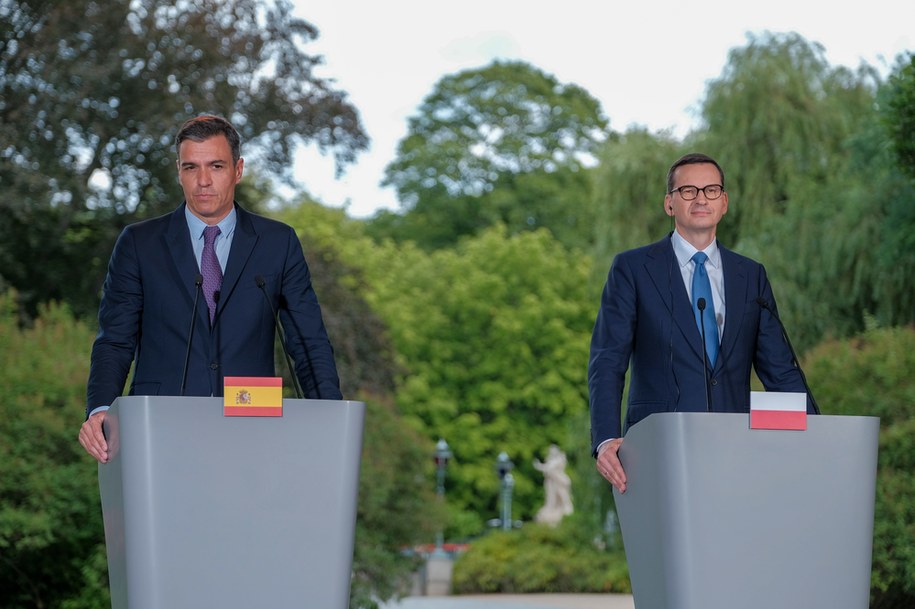 Premier Mateusz Morawiecki i premier Hiszpanii Pedro Sanchez /Mateusz Marek /PAP