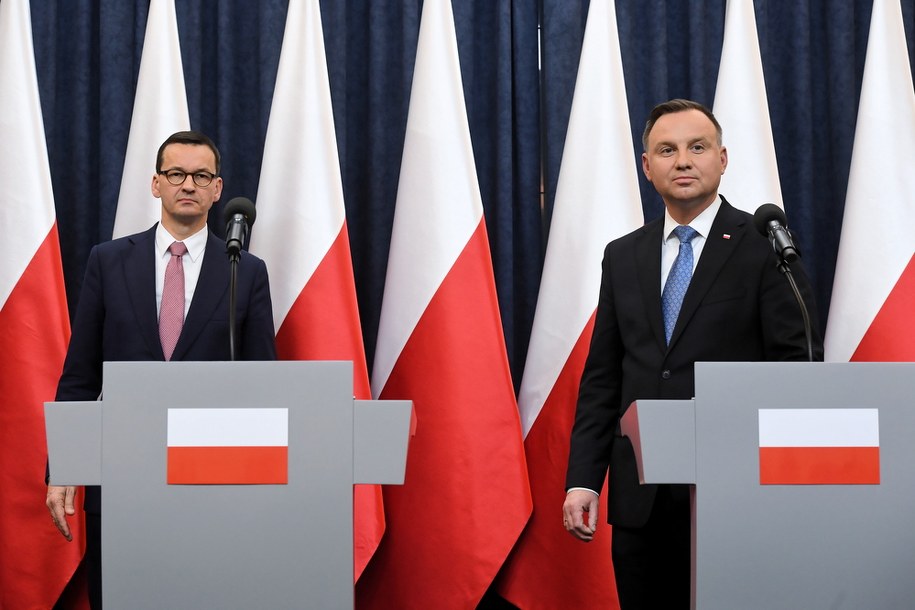 Premier Mateusz Morawiecki i prezydent Andrzej Duda / 	Radek Pietruszka   /PAP