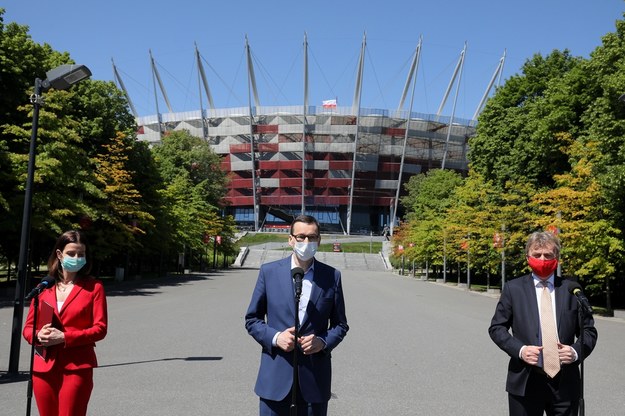 Premier Mateusz Morawiecki, minister sportu Danuta Dmowska Andrzejuk i prezes PZPN Zbigniew Boniek /Paweł Supernak /PAP