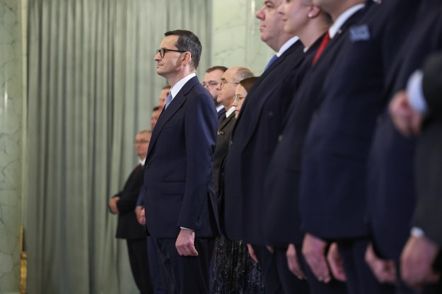Premier Mateusz Morawiecki na czele dotychczasowego rządu /	Leszek Szymański   /PAP