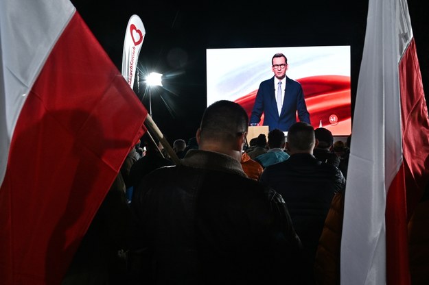 Premier Mateusz Morawiecki na "debacie wyborczej 2023" Telewizji Polskiej /Radek Pietruszka /PAP