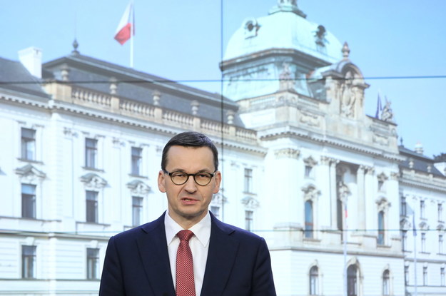Premier Mateusz Morawiecki podczas konferencji prasowej / 	Leszek Szymański    /PAP