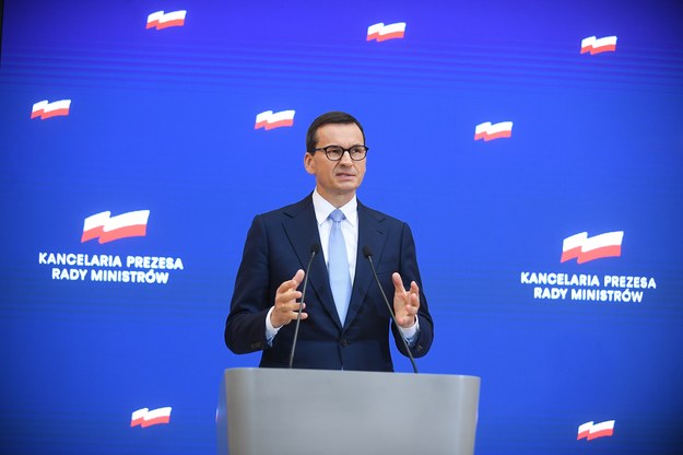 Premier Mateusz Morawiecki podczas konferencji prasowej / 	Marcin Obara  /PAP