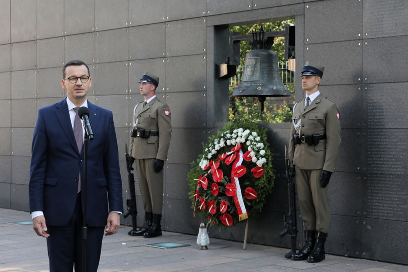 Premier Mateusz Morawiecki podczas obchodów w Warszawie /Paweł Supernak /PAP