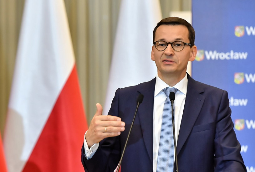 Premier Mateusz Morawiecki podczas spotkania z mieszkańcami Wrocławia / 	Maciej Kulczyński    /PAP