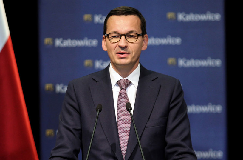 Premier Mateusz Morawiecki podczas spotkania z mieszkańcami Katowic / Andrzej Grygiel /PAP