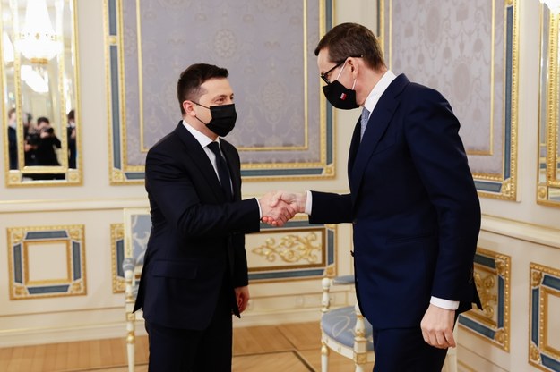 Premier Mateusz Morawiecki podczas spotkania z prezydentem Ukrainy Wołodymyrem Zełenskim /Krystian Maj/KPRM /PAP