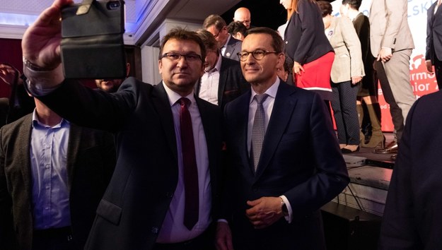 Premier Mateusz Morawiecki podczas spotkania z wyborcami /Hanna Bardo /PAP