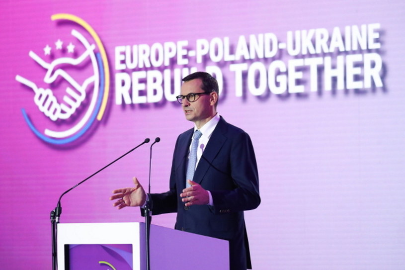 Premier Mateusz Morawiecki podczas środowej konferencji "Europe-Poland-Ukraine. Rebuild Together"