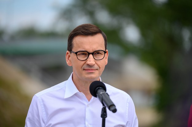 Premier Mateusz Morawiecki podczas uroczystego otwarcia mostu w Ostrowie /Paweł Topolski /PAP