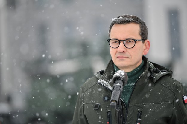 Premier Mateusz Morawiecki podczas wizyty w siedzibie 18. Dywizji Zmechanizowanej im. gen. broni Tadeusza Buka w Siedlcach. /Przemysław Piątkowski /PAP