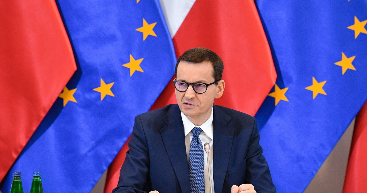 Premier Mateusz Morawiecki podczas wspólnej z kierownictwem MSWiA odprawy z wojewodami /PAP