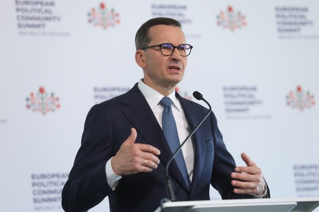 Premier Mateusz Morawiecki przemawiający w ramach II szczytu Europejskiej Wspólnoty Politycznej w Bulboace / 	Rafał Guz    /PAP