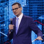 Premier Mateusz Morawiecki wypowiedział się na temat feminizmu i luki płacowej. "Nadchodzi czas kobiet"