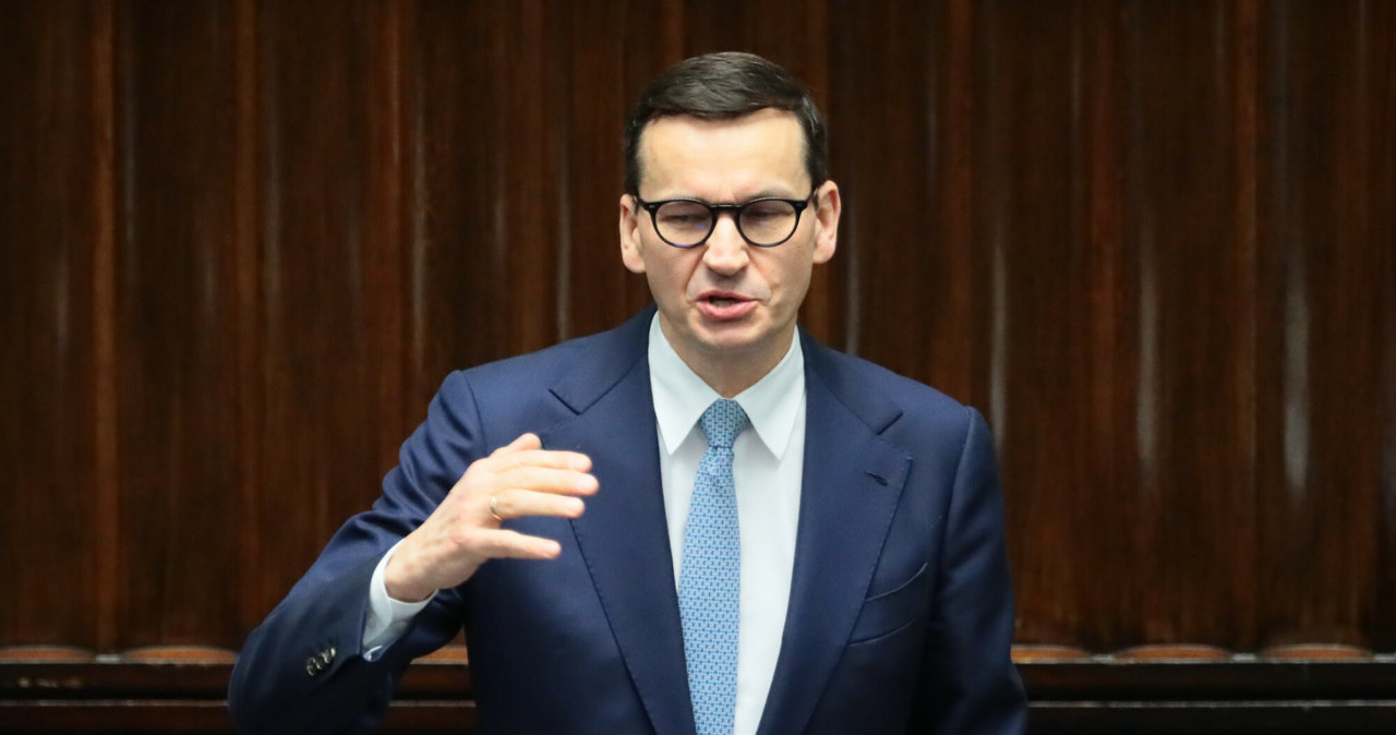 Premier Mateusz Morawiecki /Piotr Molecki /East News