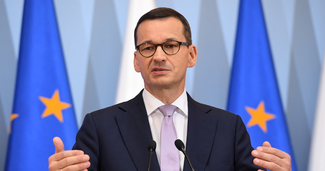 Premier Morawiecki stara się nie poruszać tematu polskiego auta na prąd / 	Radek Pietruszka   /PAP