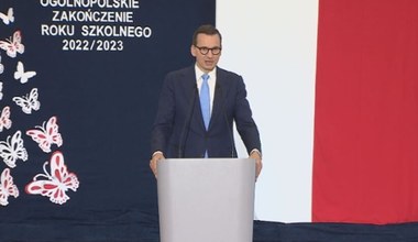 Premier na zakończeniu roku szkolnego. Mówił o "zgrai zbójców"