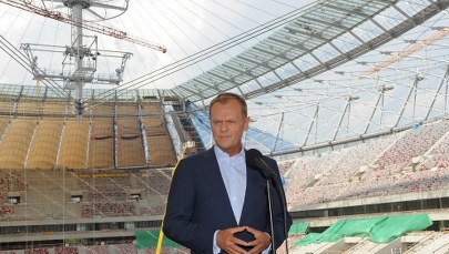 Premier nie fotografuje się byle gdzie