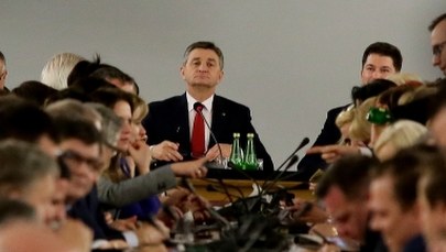 Premier o uchyleniu umorzenia śledztwa ws. obrad Sejmu: Szanuję niezależność sądów