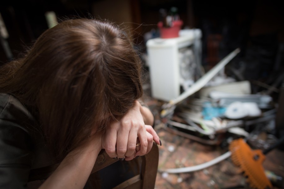 Premier: projekt dot. przemocy domowej wróci do wnioskodawców; prawo musi w pełni chronić ofiary /	Grzegorz Michałowski   /PAP