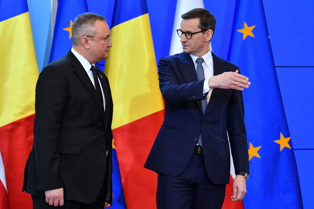 Premier RP Mateusz Morawiecki (P) oraz premier Rumunii Nicolae Ciuca /Radek Pietruszka /PAP