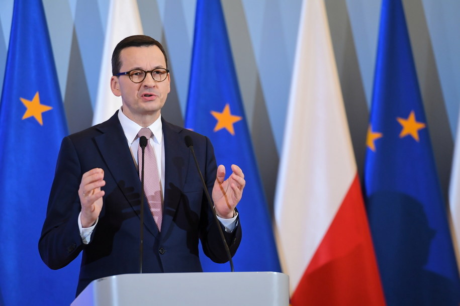 Premier RP Mateusz Morawiecki podczas konferencji prasowej w KPRM w Warszawie /Piotr Nowak /PAP/EPA