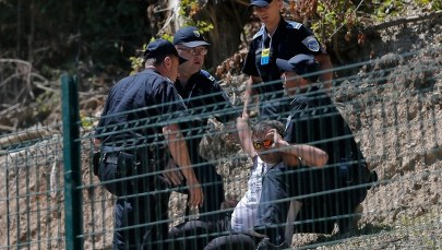 Premier Serbii zaatakowany podczas obchodów w Srebrenicy