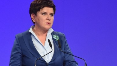 Premier Szydło podsumowuje rok rządu: Potrafiliśmy pokazać, że Polacy mogą godnie żyć 
