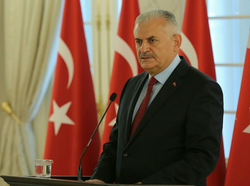 Premier Turcji Binali Yildirim /PAP/EPA