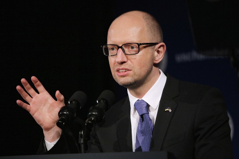 Premier Ukrainy Arsenij Jaceniuk /AFP