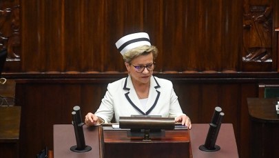 Premier w końcu porozmawiał z pielęgniarkami. Przewodnicząca OZZPiP: "Traktuję to jako próbę ocieplenia wizerunku"