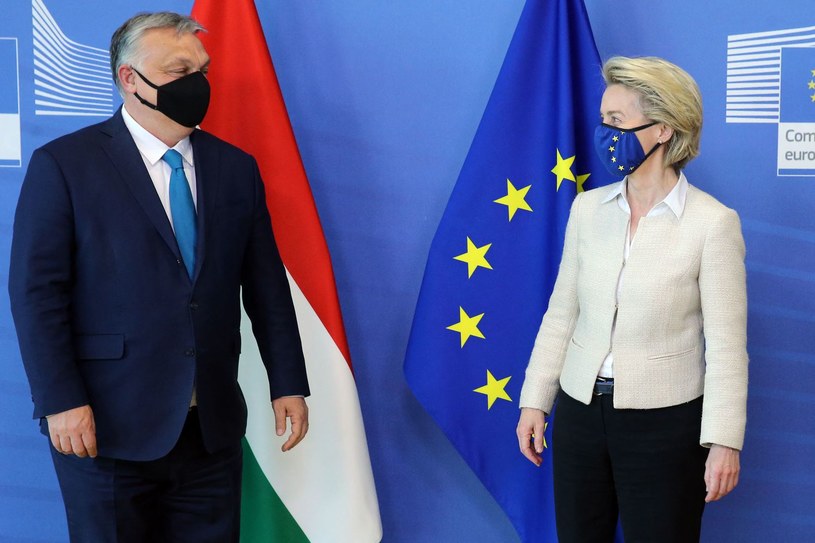 Premier Węgier Viktor Orban i szefowa Komisji Europejskiej Ursula von der Leyen /AFP