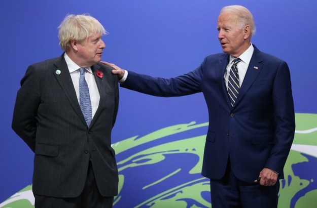 Premier Wielkiej Brytanii Boris Johnson i prezydent USA Joe Biden. /ROBERT PERRY  /PAP/EPA