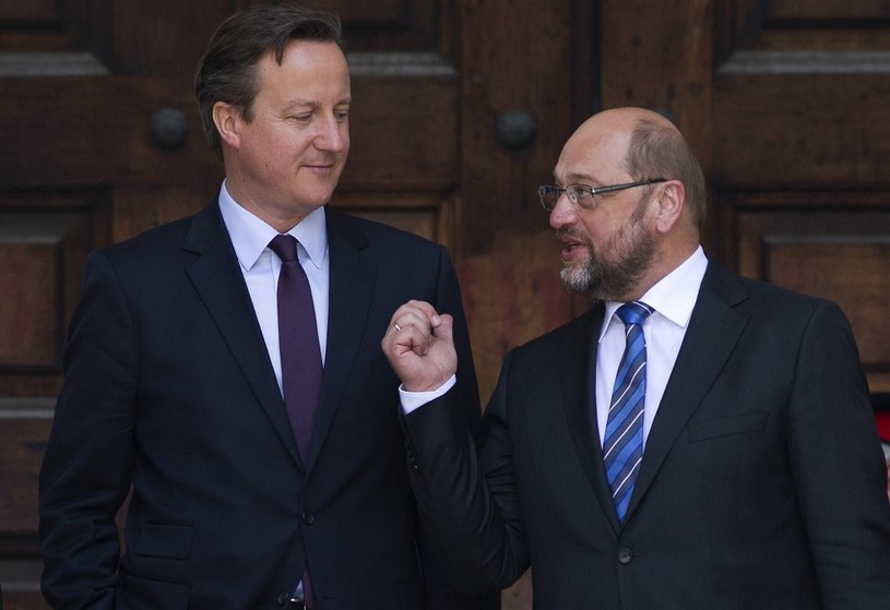 Premier Wielkiej Brytanii David Cameron i przewodniczący Parlamentu Europejskiego Martin Schulz /AFP