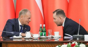 Premier "z serdeczną niecierpliwością" czeka na szczegóły ws. SAFE 0 proc.