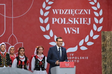 Premier zapewnia wsparcie od rządu dla polskiej wsi. Zapowiada kolejne środki