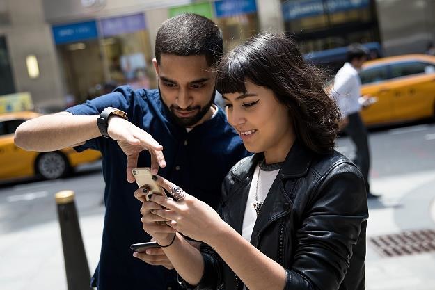 Premiera aplikacji mobilnej "Pielgrzym" na Światowe Dni Młodzieży /AFP