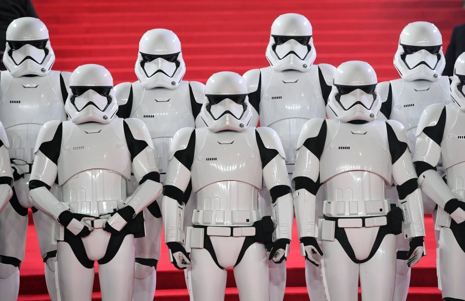 Premiera jednej z części "Gwiezdnych Wojen" /FACUNDO ARRIZABALAGA /PAP/EPA