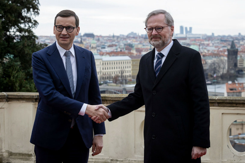 Premierzy Polski i Czech w Pradze /STRINGER/AFP /East News