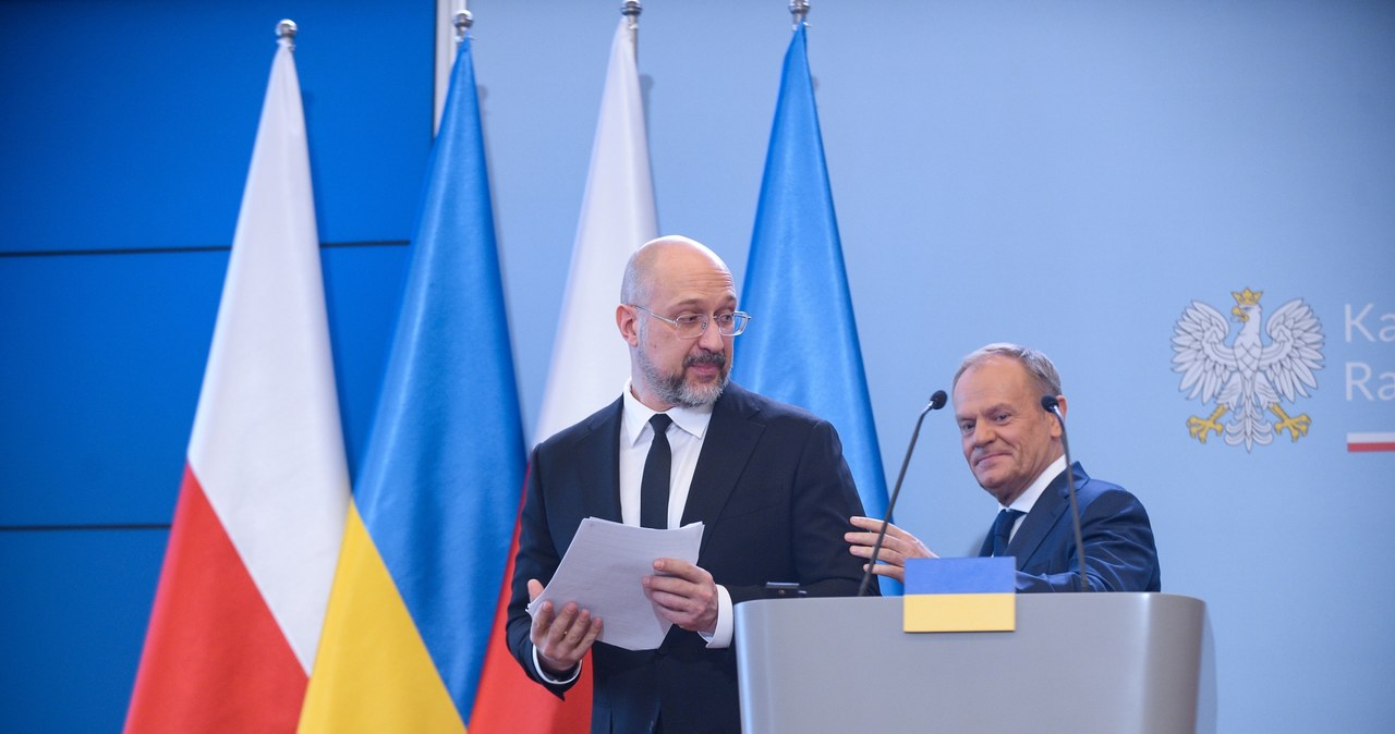 Premierzy Polski i Ukrainy podpisali porozumienie dotyczące dalszej współpracy / 	Marcin Obara  /PAP