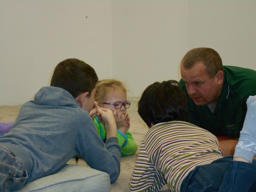 Přemysl Mikoláš prowadzi zajęcia z dziećmi ze spektrum autyzmu /archiwum prywatne