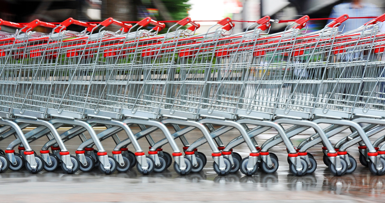 Presja, aby wycofać się z Rosji, nie ominie handlowych gigantów takich jak Auchan, Metro i SPAR /123RF/PICSEL